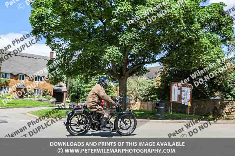 Vintage motorcycle club;eventdigitalimages;no limits trackdays;peter wileman photography;vintage motocycles;vmcc banbury run photographs